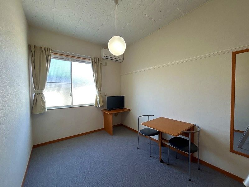 レオパレスヒロオパレスⅣ 居間