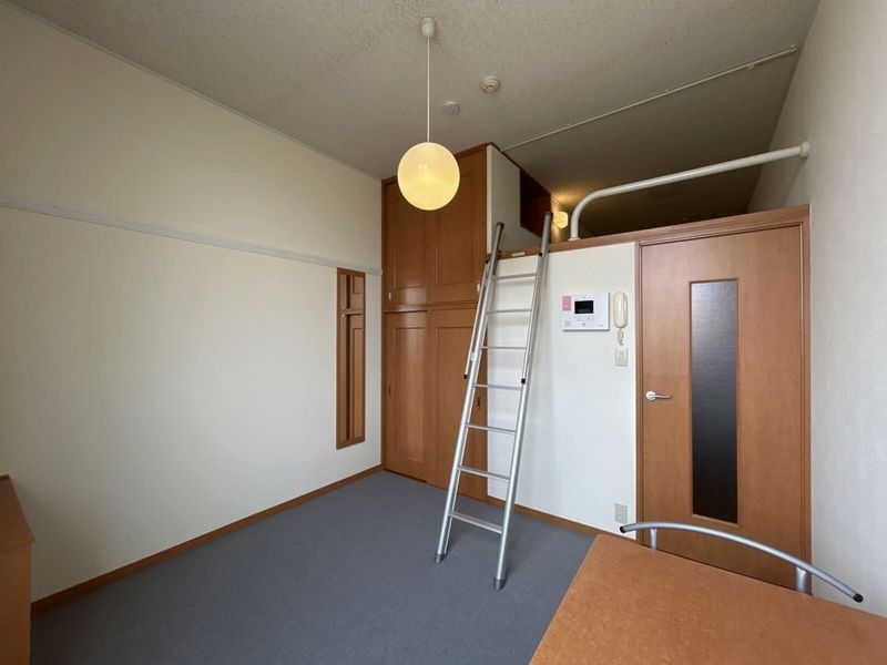レオパレスクリア 居間