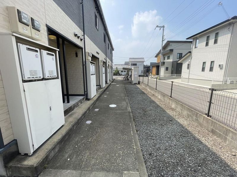 レオパレス前田 エントランス