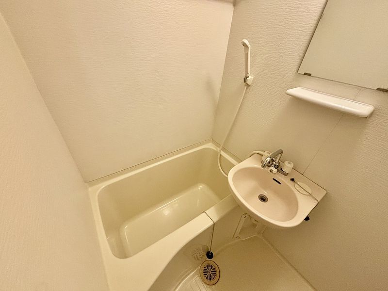 レオパレスマーガレット 風呂
