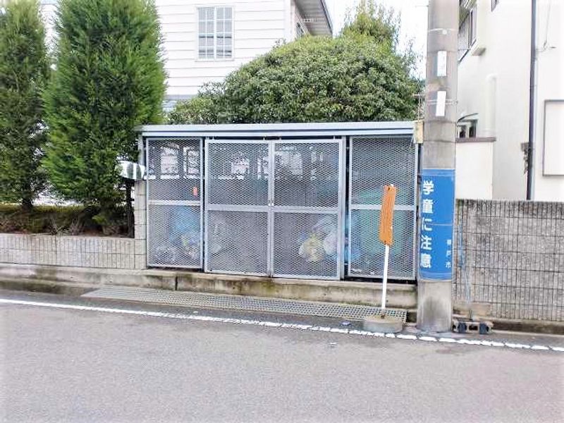 レオパレスラダックＡ 共用部分
