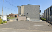 レオパレスしらさぎ 駐車場