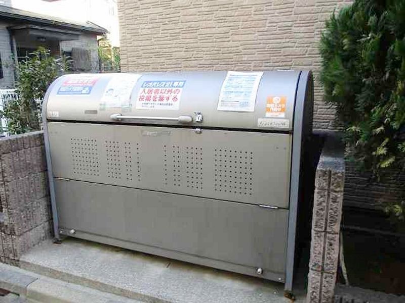 レオパレスハープコート 共用部分