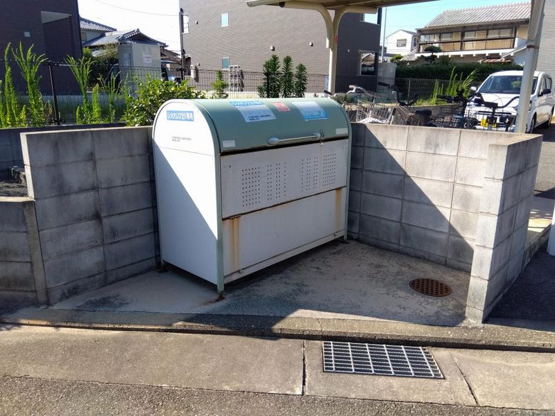 レオパレスカルム大久保 共用部分