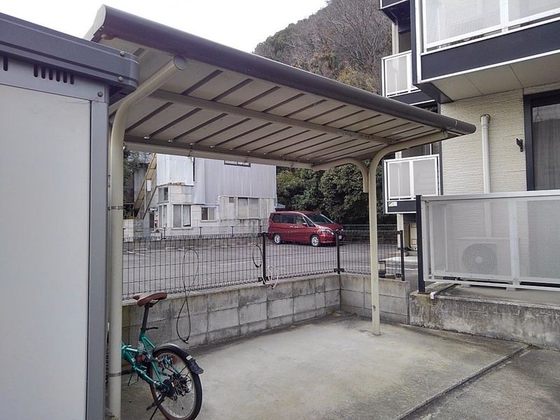 レオパレスエトワール　栗林 共用部分