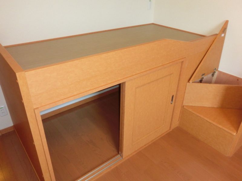レオパレスふじ 収納