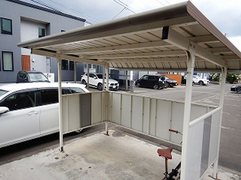 レオパレス真栄 共用部分