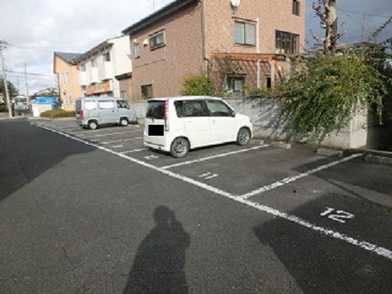 レオパレスＴＯＫＩ 駐車場