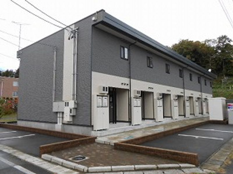 レオパレス姫神 駐車場