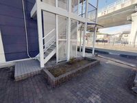 レオパレスサンサーラ エントランス