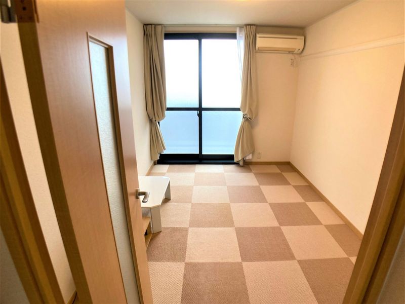 レオパレスひまわりⅢ 居間