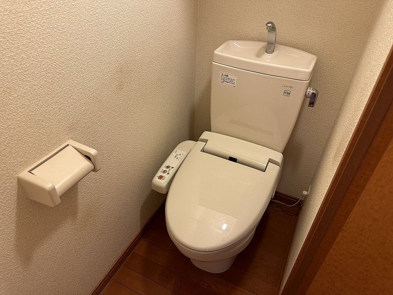 レオパレス下栗 トイレ