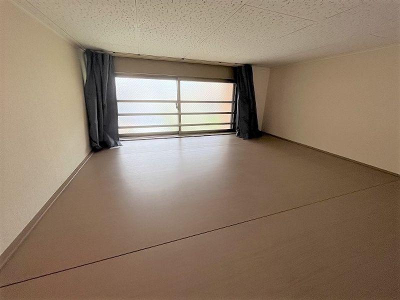 レオパレス中井町５ その他