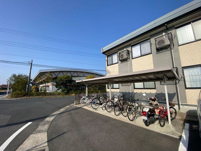 レオパレストビス 共用部分