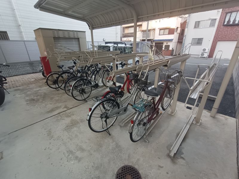 レオパレスセジュール新保 共用部分