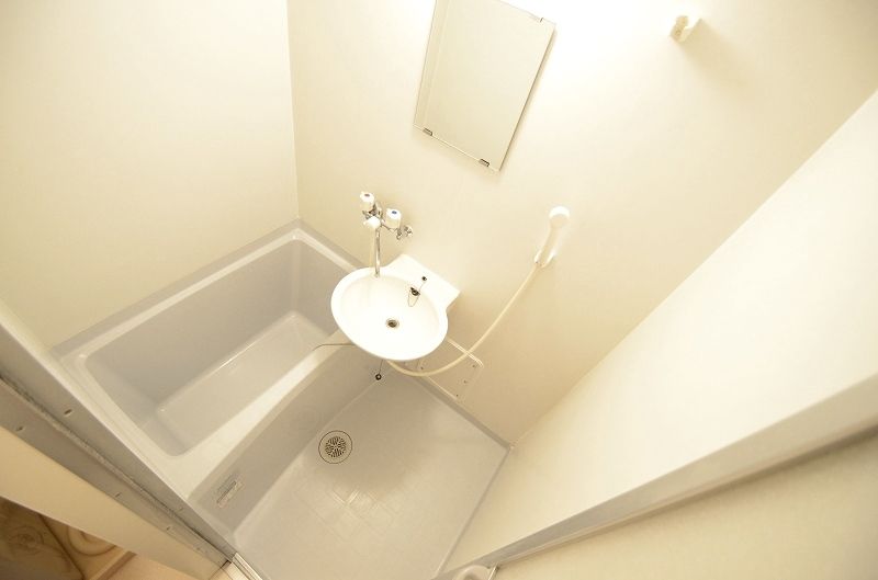 leopalace Pastel Nishiki Bathroom