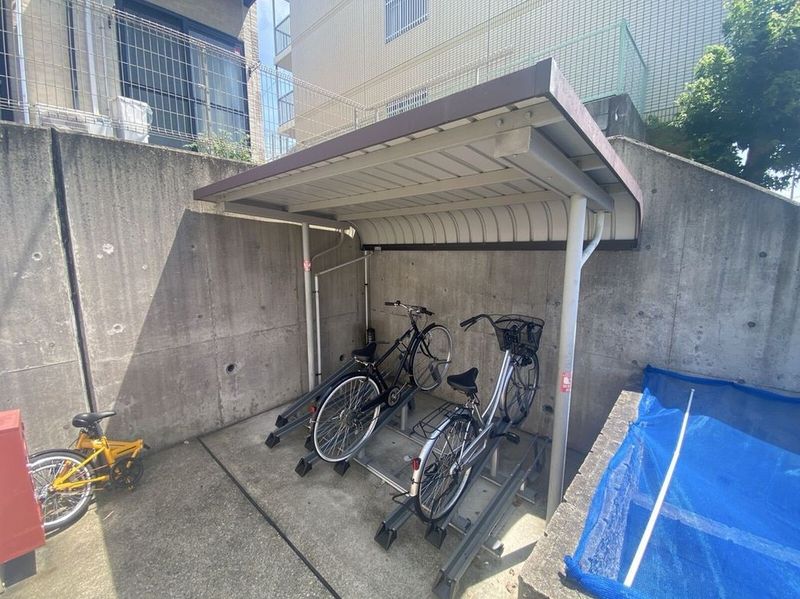 レオパレスロンシャンハイツ 共用部分