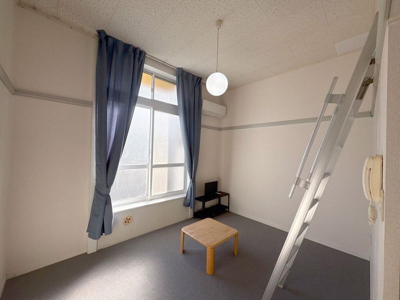 leopalace KOMATSU Living room