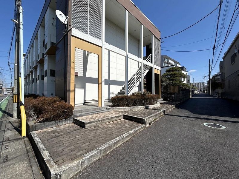 レオパレスＫ エントランス