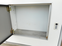 レオパレス平林 玄関