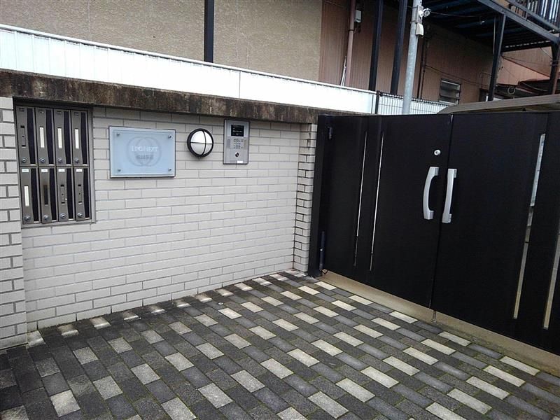 レオネクスト成田参道 エントランス