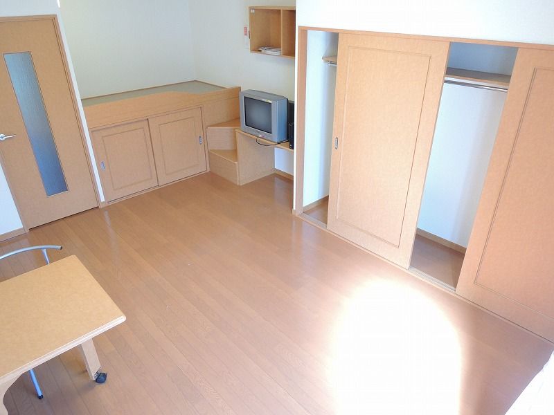 レオパレスセキバＡ 居間