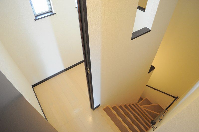 LEONEXT Matsuoka 2 Kho lưu trữ