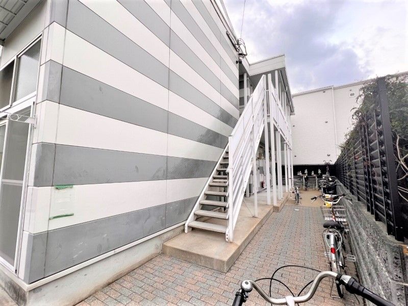 レオパレスドリーム田中２１ エントランス