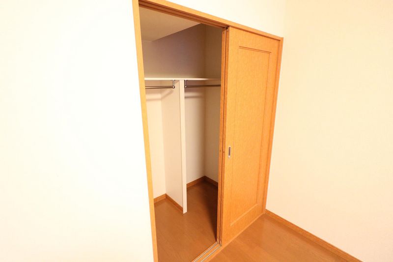 レオパレス山科椥辻 収納