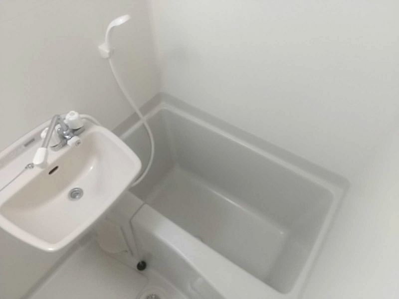 レオパレスパレス中田 風呂