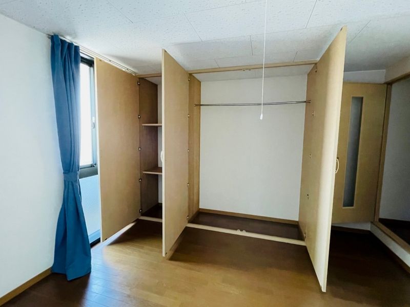 レオパレスかしま台 収納