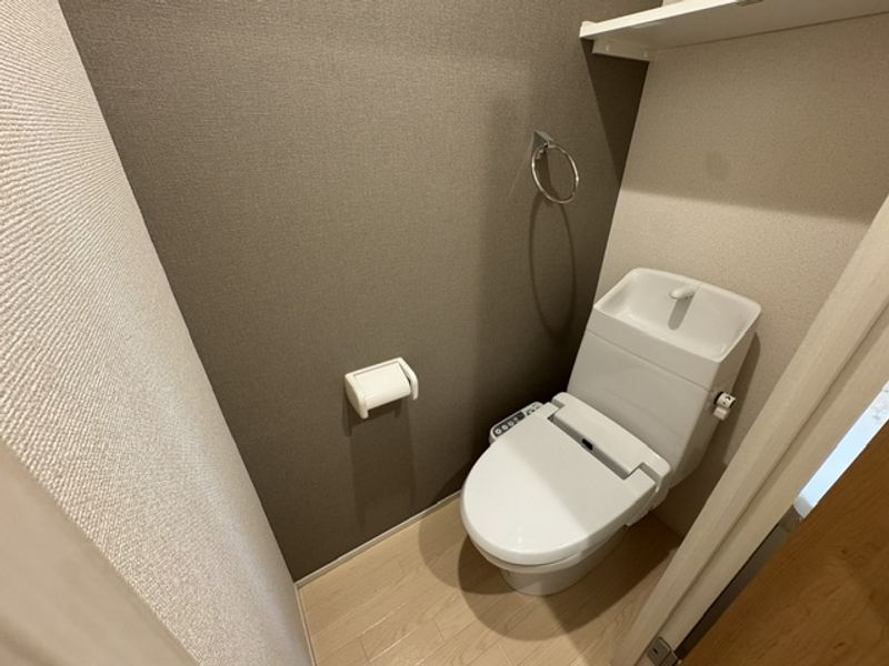 CLEINO AZUMA Toilet