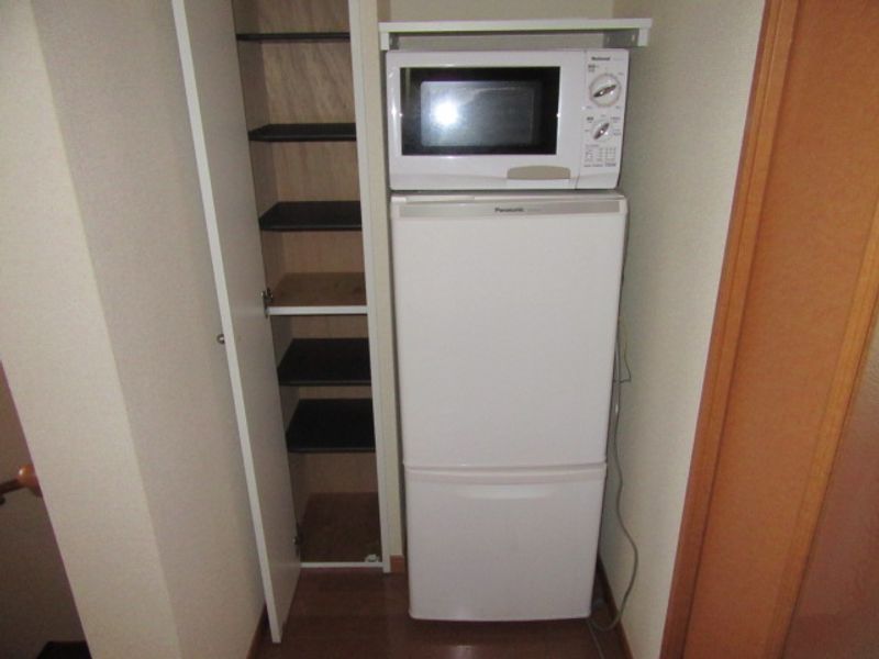 レオパレス都 undefined