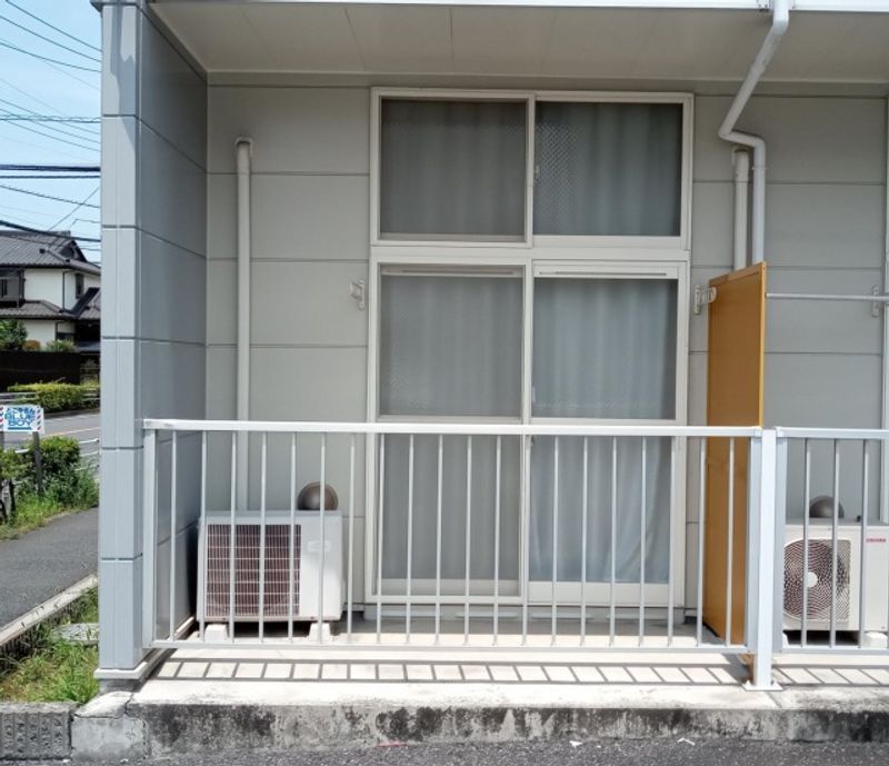 レオパレスブルファーニ バルコニー