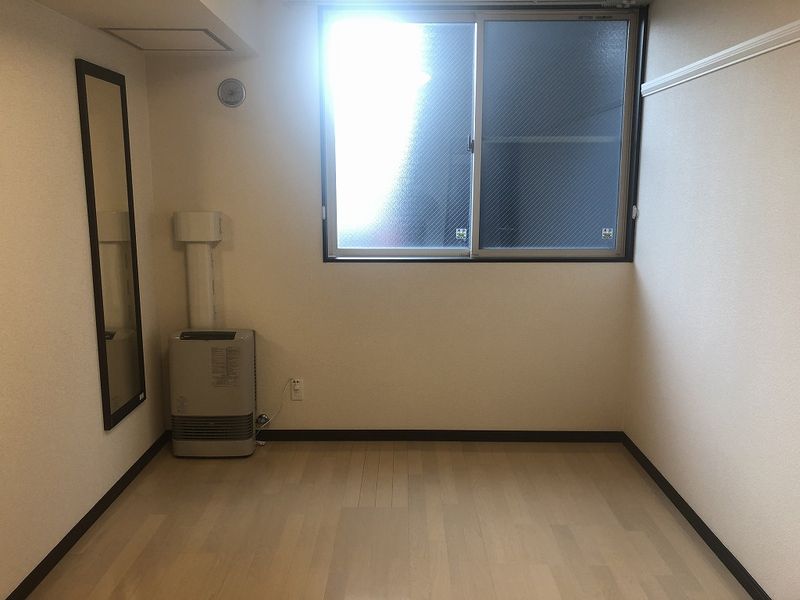 レオネクストブルーブランシェ 居間