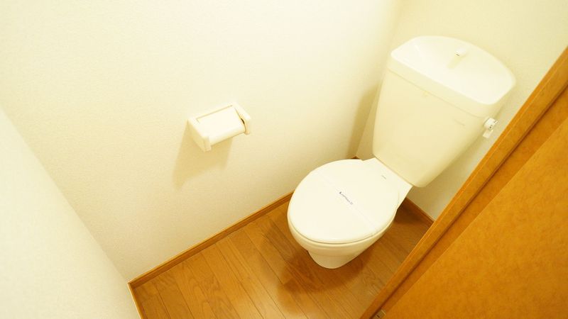 レオパレスクレール トイレ