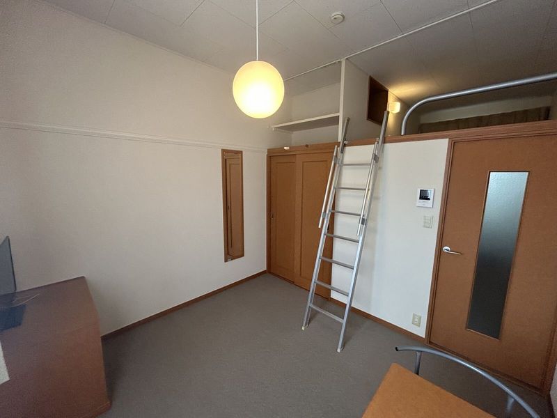 leopalace Excel Hosakacho III 客厅