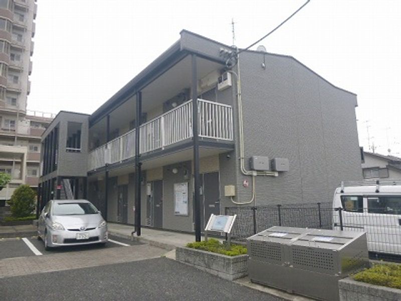 レオパレスヒロ エントランス