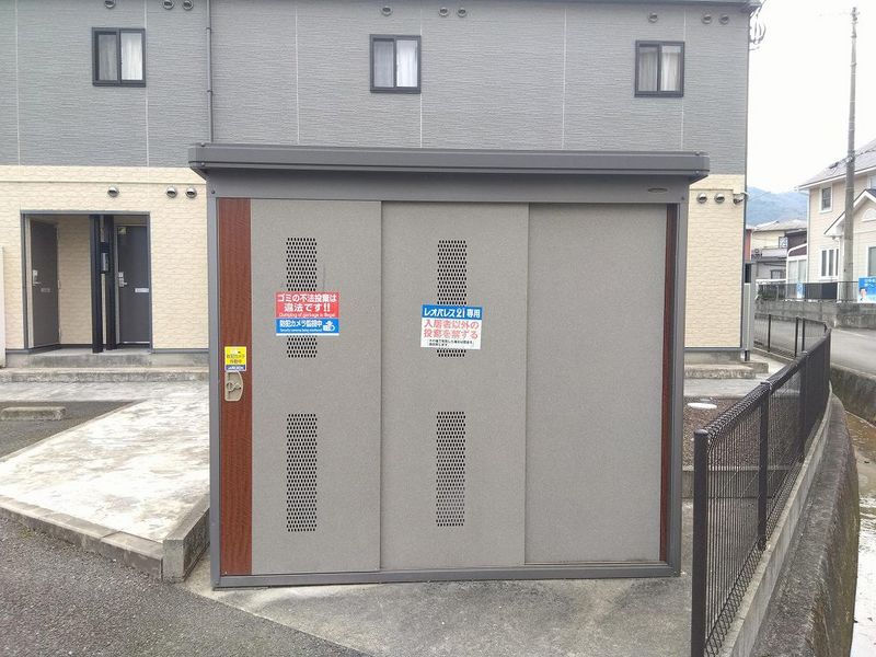 レオパレスさぬき 共用部分