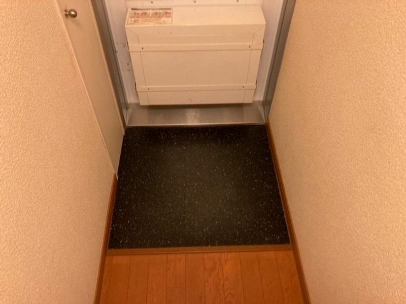 レオパレスパストラル　Ｅ 玄関