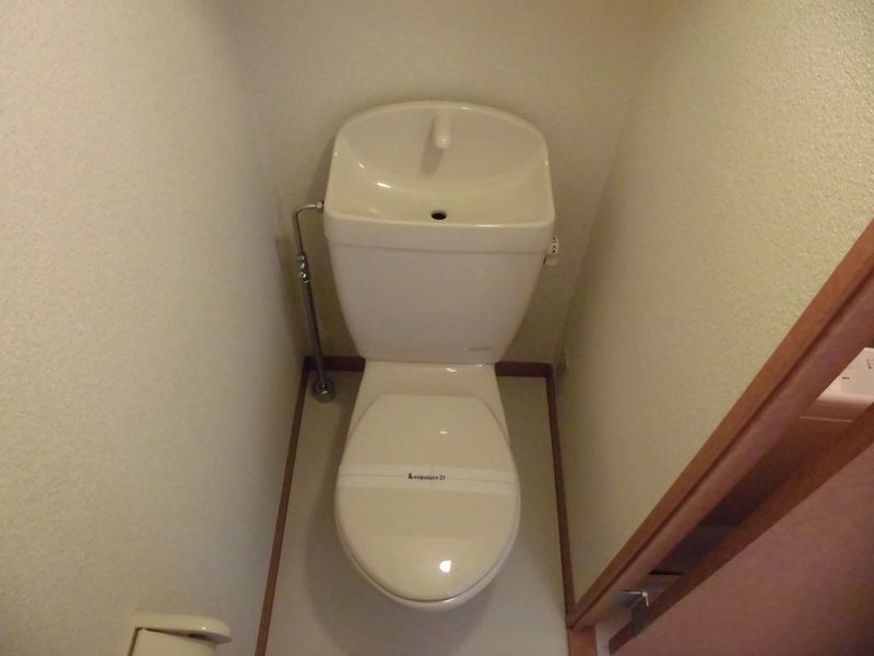 レオパレス砂郷Ⅲ トイレ