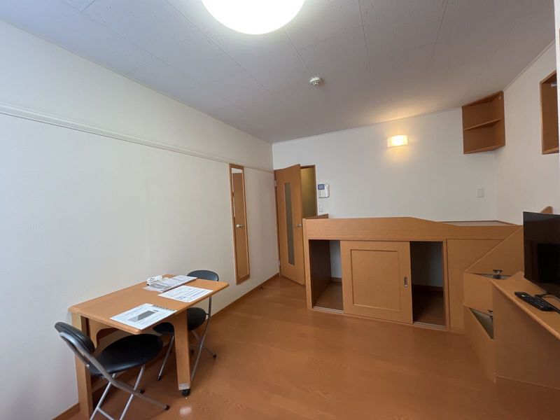 leopalace Minami Yamahana Living room