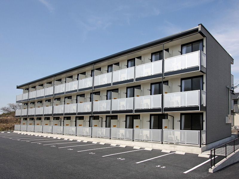 レオパレスＳＥＫ 駐車場