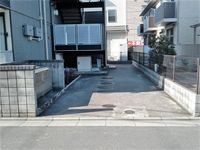 レオパレスＭａｋｅａｒｒｏｗⅡ エントランス