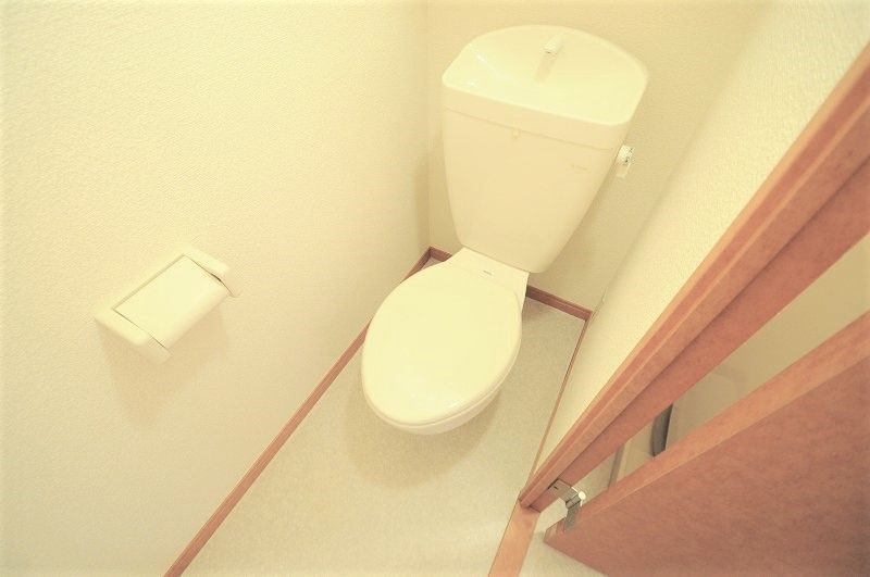 レオパレスふかしの トイレ