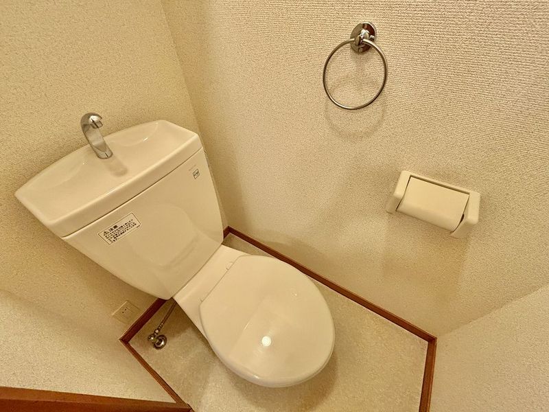 レオパレスユートピア トイレ
