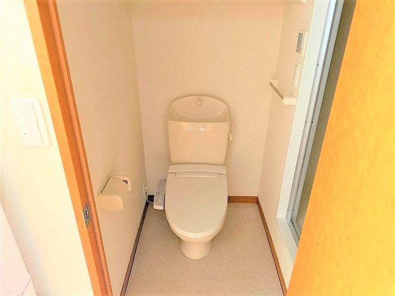 レオパレスさくらハイツ トイレ