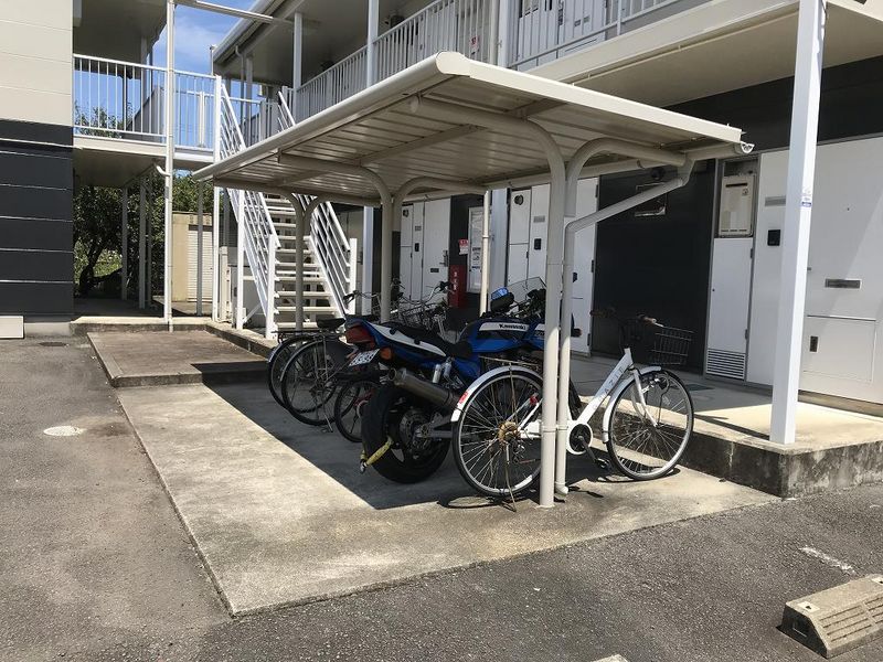 レオパレスクレール鳴門 共用部分
