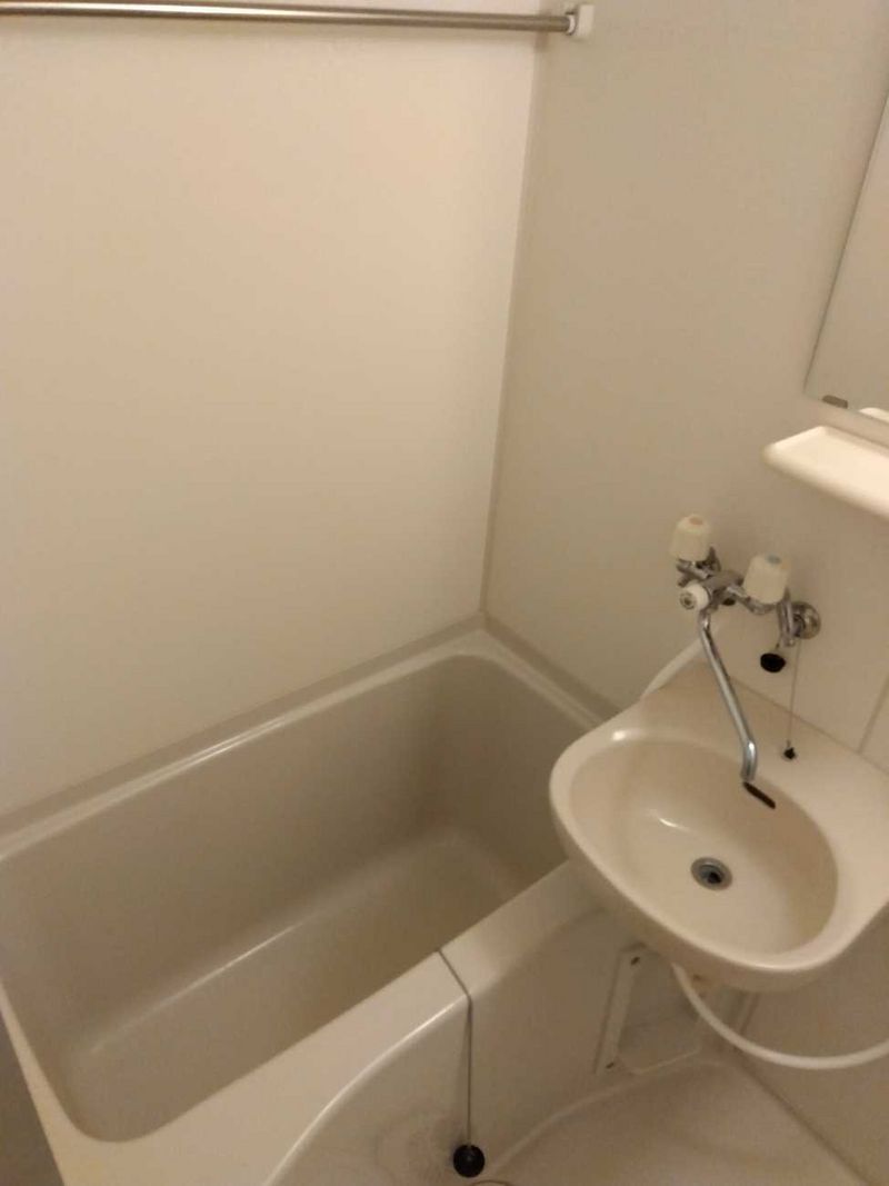 レオパレスフォルテックⅠ 風呂