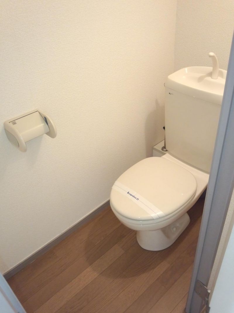 レオパレスソレーユ トイレ